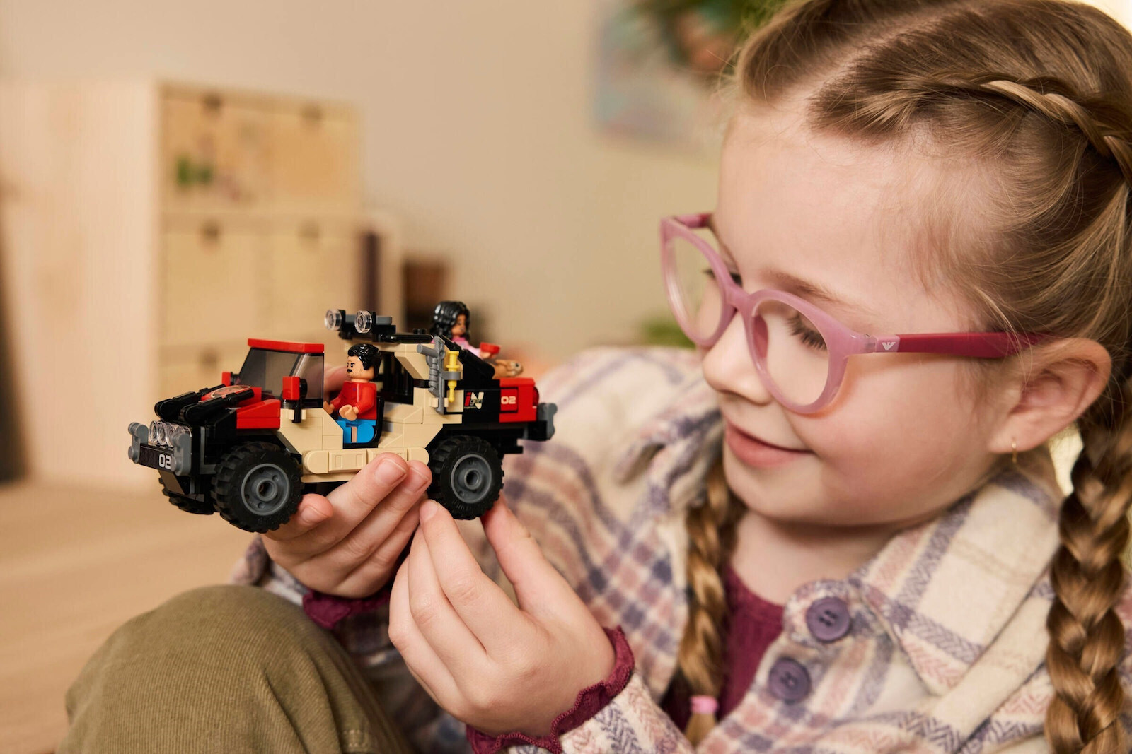 LEGO Jurassic World: Raptor Off-Road Escape (76972) - Image 5